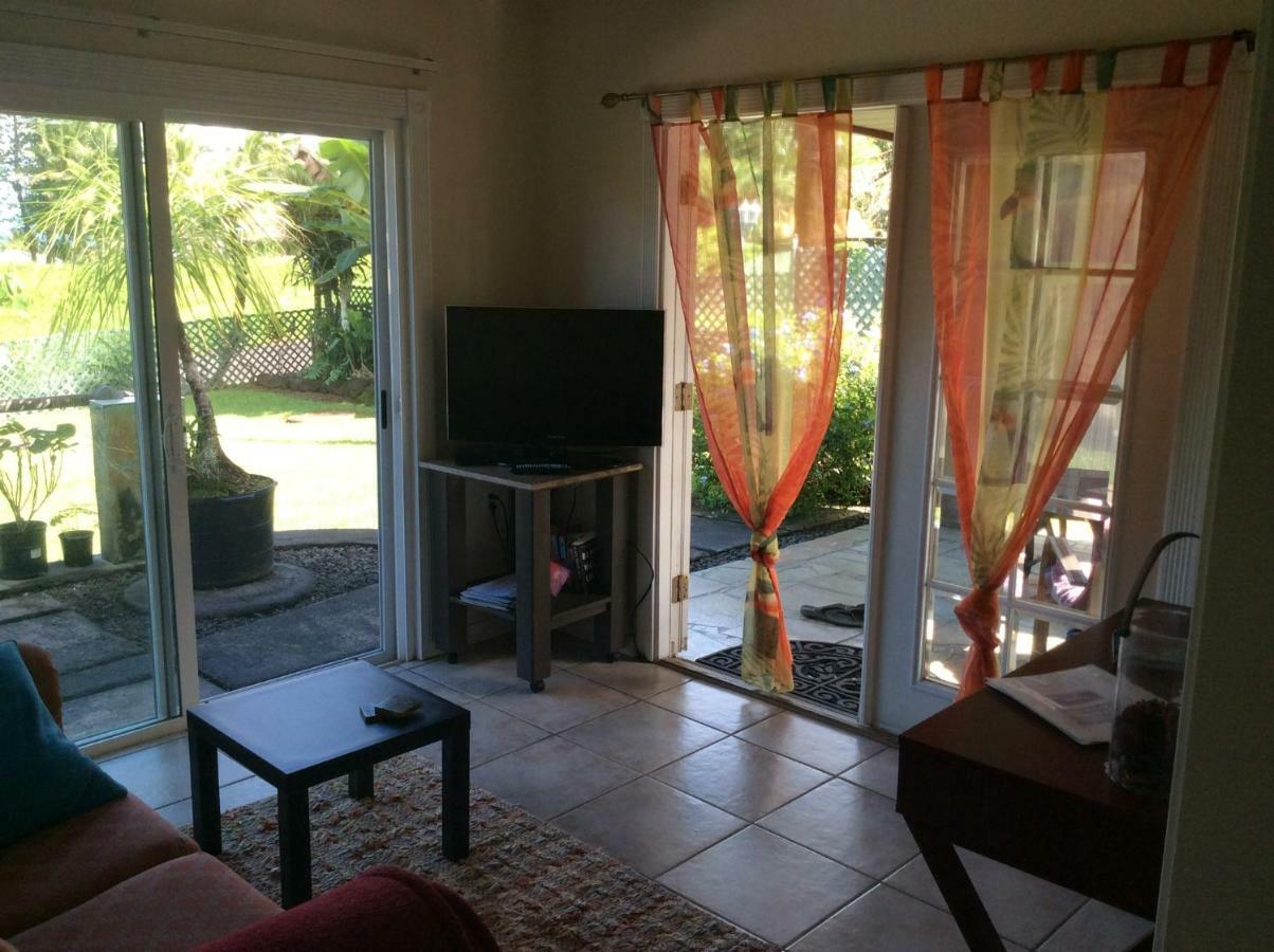 Mediteranean Style Ohana / Garden In Pahoa * Honolulu Landing